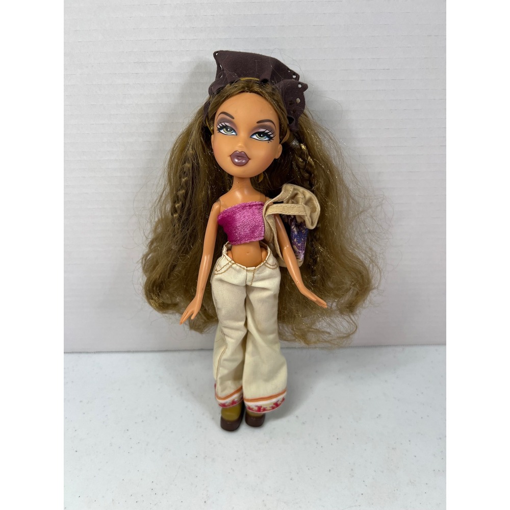 Bratz 2001 First Edition Yasmin Doll MGA Cool Wave Gen 1 Original Outfit Brown